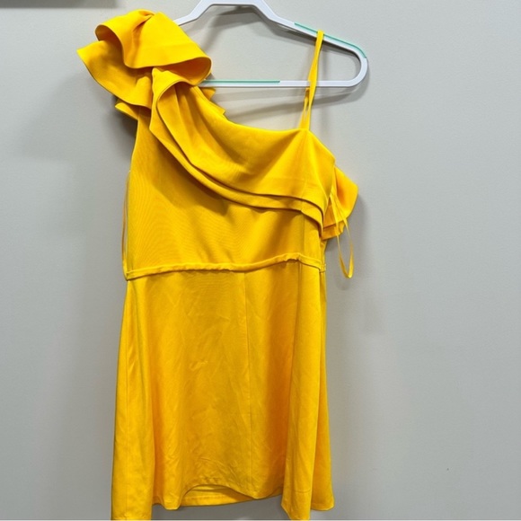 17. Mac Duggal leena Ruffle One Shoulder Mini Dress Lemon Yellow-12 - Picture 13 of 16